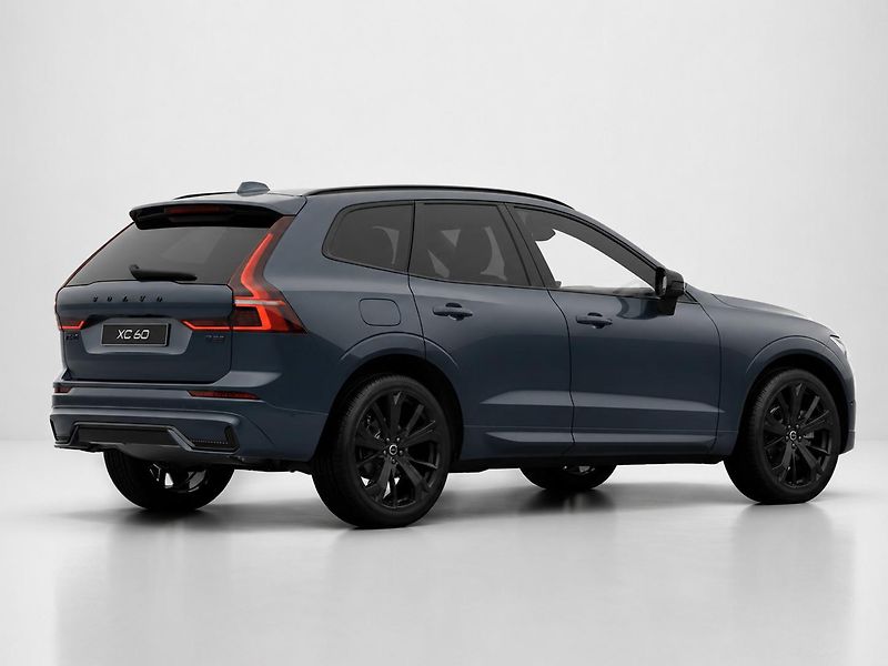 Volvo XC60 (2026) B5 PLUS BLACK + 4SERVIS/ZÁRUKA - fotka 7 z 21