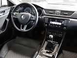 Škoda Superb (2015) Style 1.8 TSI, Bi-Xenony - náhled 7