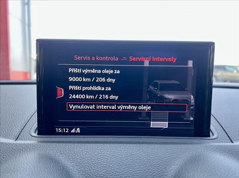 Audi A3 35 TFSi  LED  KLIMA  110kw - fotka 29 z 40