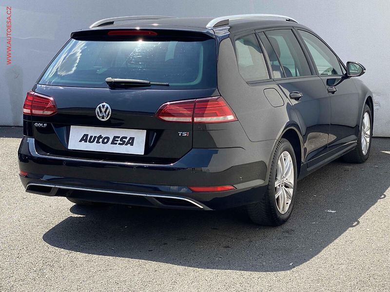 Volkswagen Golf (2017) 1.4 TSi, Comfortline - fotka 4 z 17