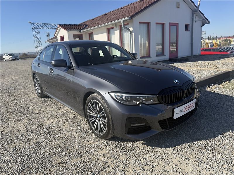 BMW Řada 3 2,0 330i, M-sport,X-drive,CZ, - fotografie inzerátu