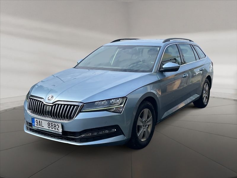 Škoda Superb 2,0 TDI Style AT - fotka 3 z 11