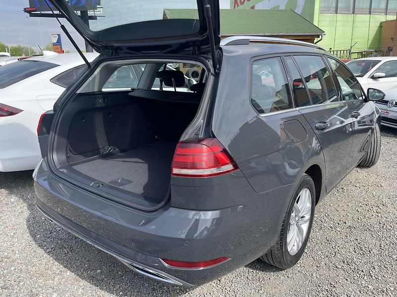 Volkswagen Golf 2.0TDi DSG HIGHL-NEHAV-Dph-ČR! - fotka 6 z 40