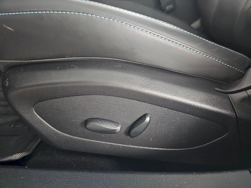 BYD Seal 5 DM-i (2025) 1.5 PHEV 212k DESIGN - fotka 30 z 34