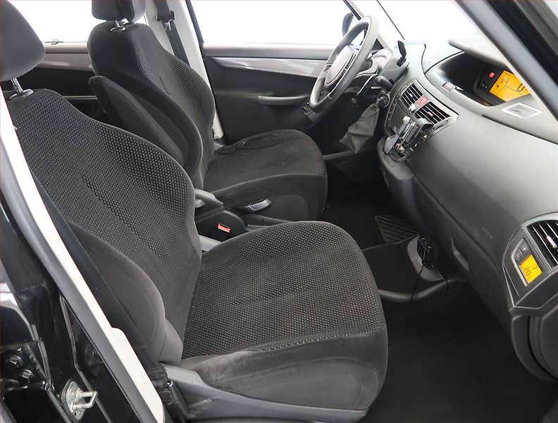 Citroën C4 Picasso (2007) 1.6 HDi, Automat, 7 míst - fotka 9 z 21