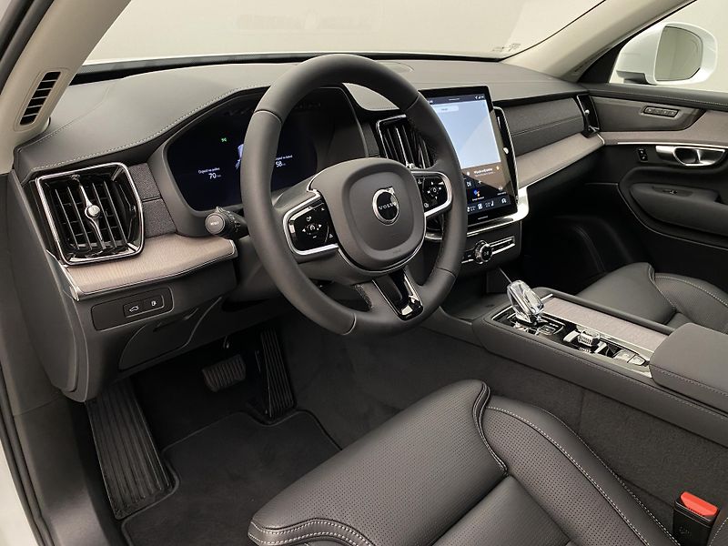 Volvo XC90 (2026) T8 AWD Plug-in BRIGHT PLUS 7m - fotka 26 z 83