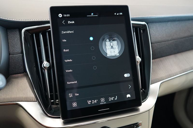 Volvo XC90 B5 PLUS Bright, Vzduch, 360° - fotka 35 z 50
