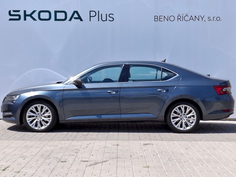 Škoda Superb (2021) Style Extra 2,0TDi 110kW - fotka 3 z 35