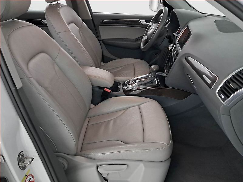 Audi Q5 (2014) 3.0 TDI, 4X4, Automat, Kůže - fotka 9 z 24
