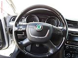 Škoda Superb (2010) 2.0 TDi, Ambition, TZ, xenon - náhled 18
