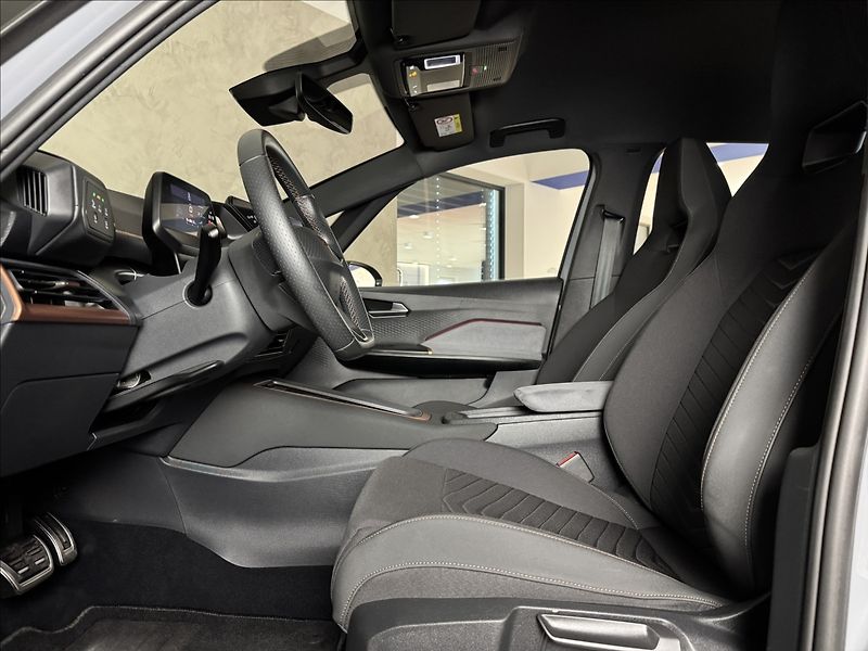 Cupra Born 150kW LED Tepelko Kessy - fotka 23 z 50