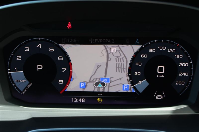 Audi Q3 2,0 TFSI  DPH,A/T,4x4,S-LINE - fotka 10 z 35