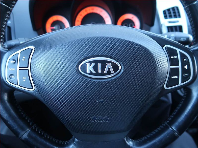 Kia Ceed (2009) 1.4 CVVT, Serv.kniha, nová STK - fotka 15 z 16
