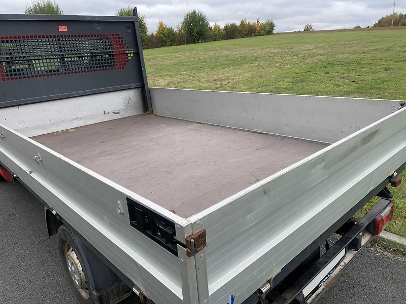 Iveco Daily 2.3JTD valník 75000KM NOVÁ STK - fotka 2 z 12