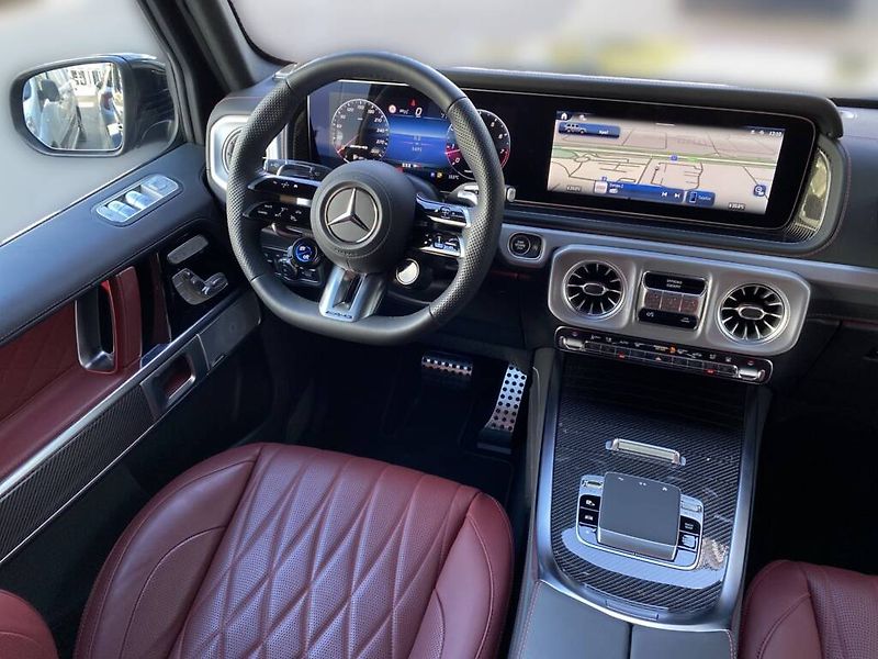 Mercedes-Benz Třídy G (2026) AMG 63 - fotka 13 z 29