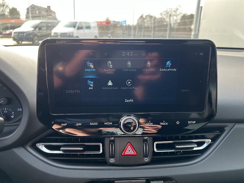 Hyundai i30 (2022) 1.0T-GDI*N-Line* - fotka 23 z 42