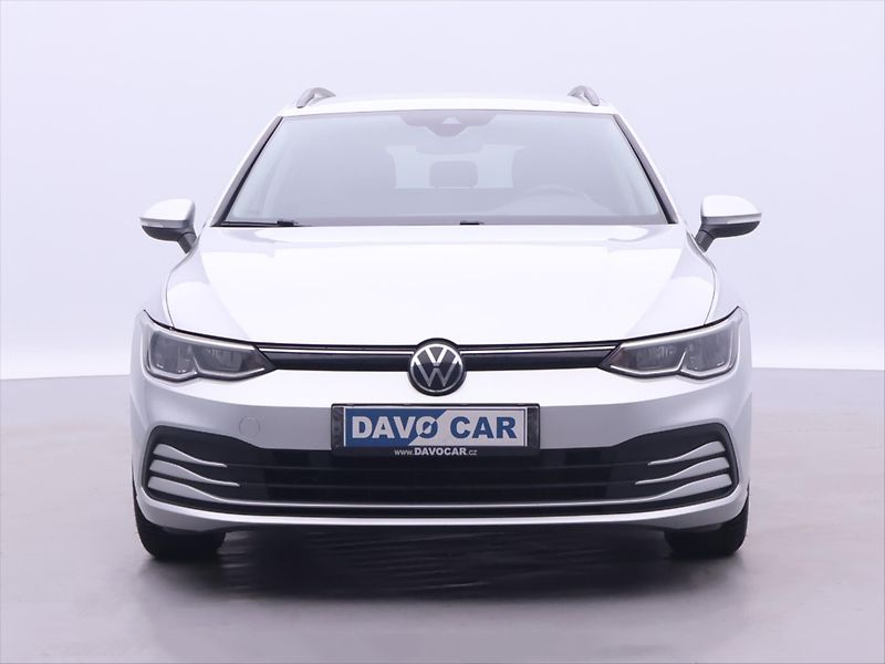 Volkswagen Golf 1,5 TSI 110kW DSG CZ 1.Maj DPH - fotka 2 z 36