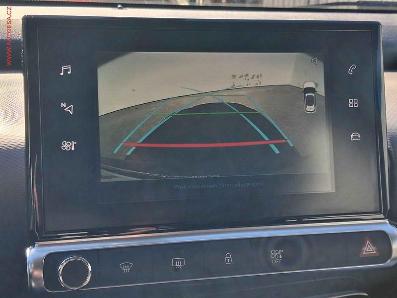 Citroën C4 Cactus (2018) 1.5 HDi, AC, tempo, park - fotka 18 z 19