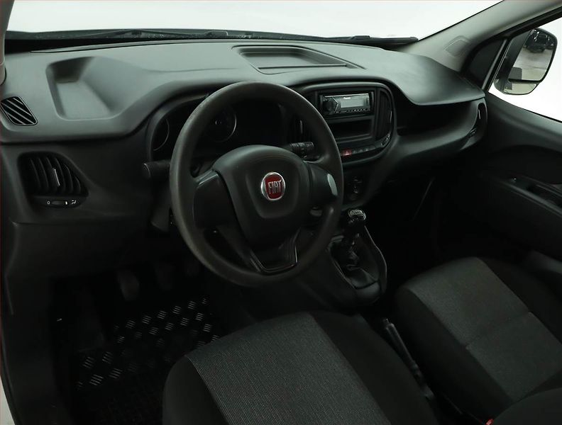 Fiat Dobló (2018) Maxi 1.6 MultiJet, ČR, 1Maj - fotka 8 z 15