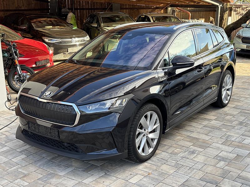Škoda Enyaq (2021) 80, SOH 90%,panorama, TČ - fotka 1 z 8