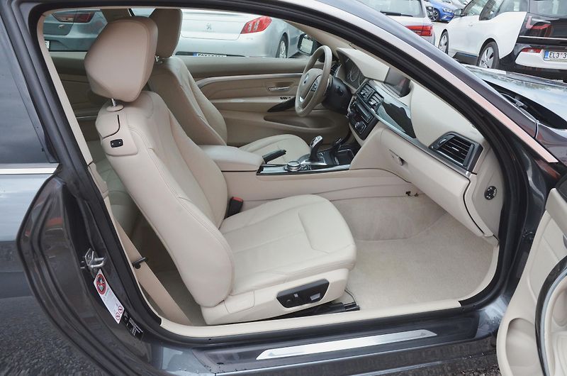 BMW Řada 4 (2015) 435d xDrive 230kW / ČR / LED   - fotka 13 z 43