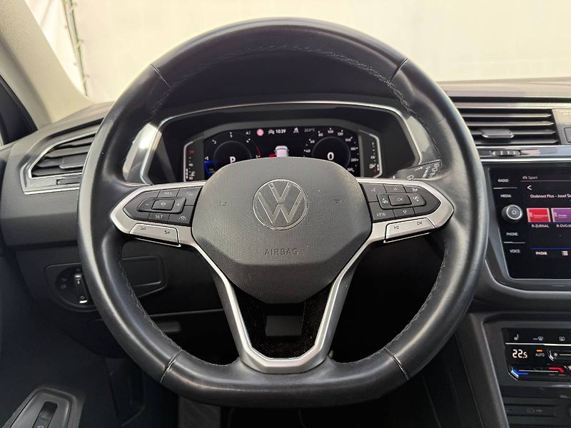 Volkswagen Tiguan Allspace (2021) 2.0 TDI 110 kW Elegance 7DSG - fotka 10 z 26