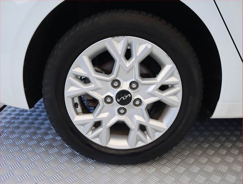 Kia Ceed (2022) 1.6 CRDi MHEV, Serv.kniha - fotka 15 z 18