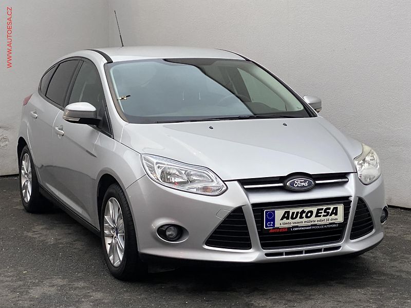 Ford Focus (2012) 1.6 Ti-VCT, Trend, AC, park. - fotografie inzerátu