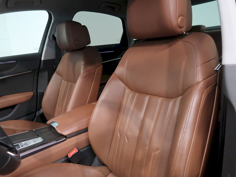 Audi A6 (2019) 50TDI 210KW 4x4 WEBASTO TAŽNÉ - fotka 16 z 38