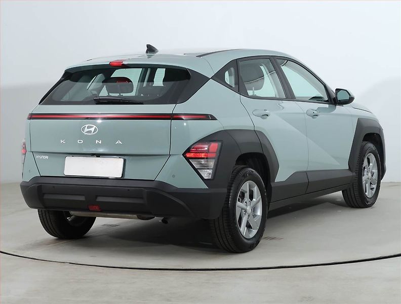Hyundai Kona (2024) Comfort 1.0 T-GDI - fotka 5 z 23