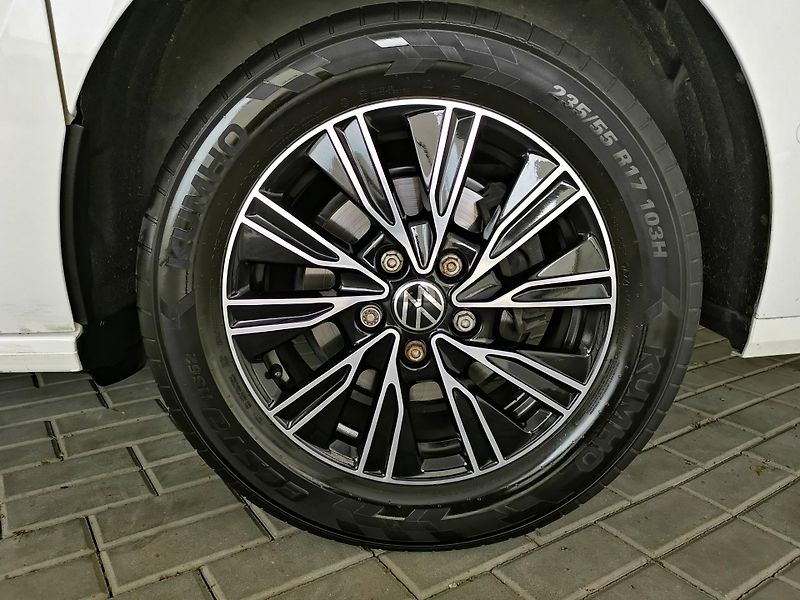 Volkswagen Multivan (2024) TDI LED KESSY NEZÁVISLÉ LANG - fotka 30 z 31