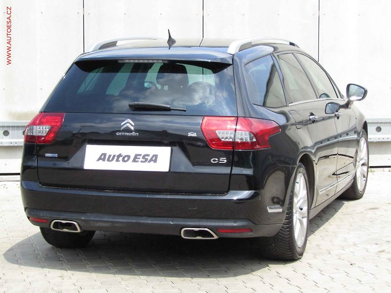 Citroën C5 (2016) 2.0 HDi, AT, bixen, kamera - fotka 6 z 17