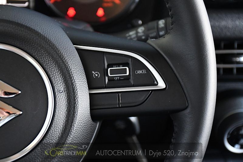Suzuki Jimny 1,5 GLX AUTOMAT, 4X4 LONG - fotka 28 z 40