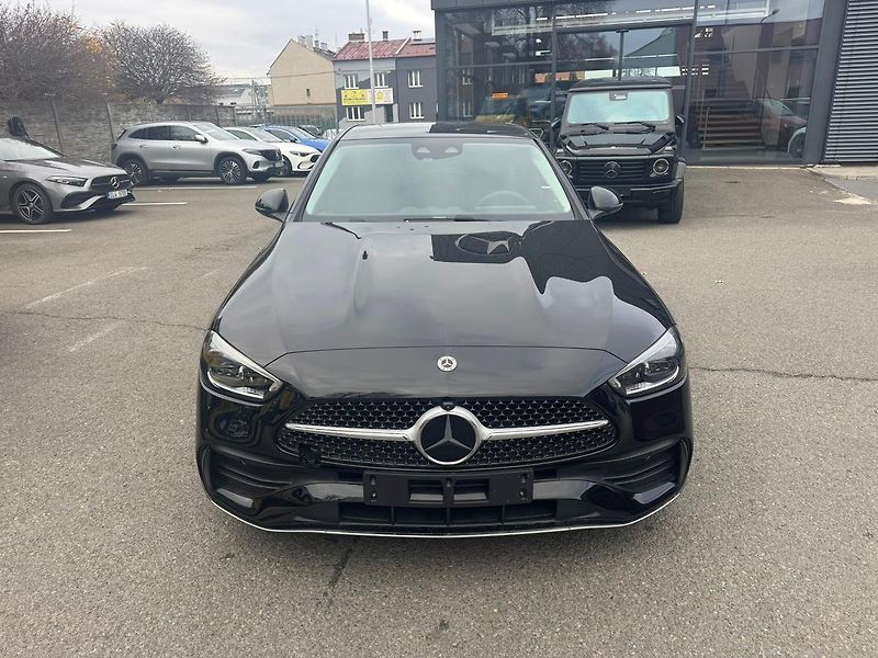 Mercedes-Benz Třídy C (2025) C 220 d 4MATIC - fotka 2 z 24