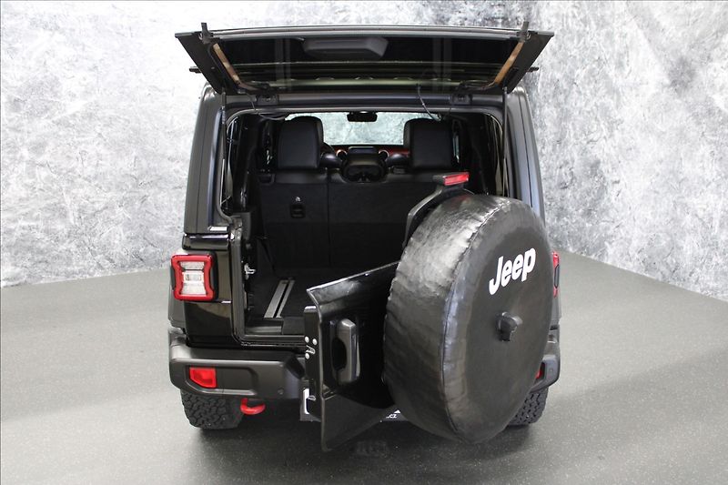 Jeep Wrangler 2,0 T Unlimited Rubicon CZ - fotka 5 z 30