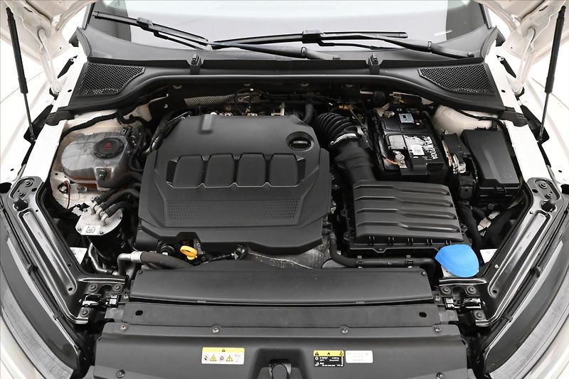 Škoda Octavia 2,0 TDI 110kW 4x4 DSG Ambition - fotka 9 z 30