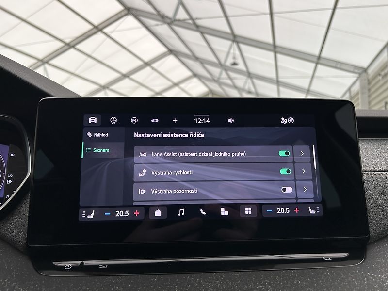 Škoda Octavia 2.0 TDI Top selection - fotka 12 z 32