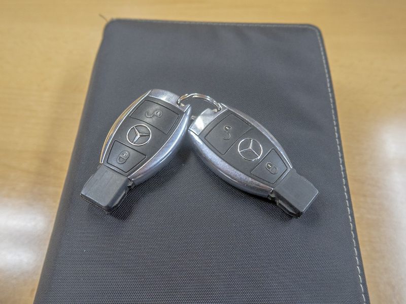 Mercedes-Benz Třídy C (2009) 200CDI man – 2x ALU kola - fotka 46 z 46