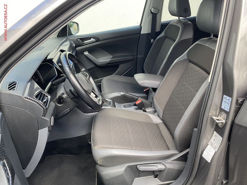 Volkswagen T-Cross (2020) 1.0 TSi, Style, DSG, LED - fotka 9 z 18