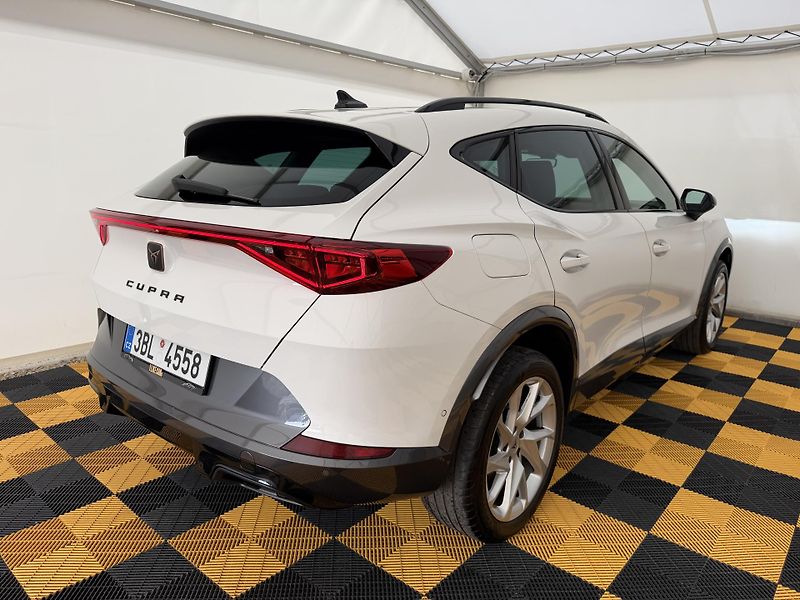 Cupra Formentor 1.5Tsi*CZ*DPH*1-MAJ*ZARUKA* - fotka 5 z 48