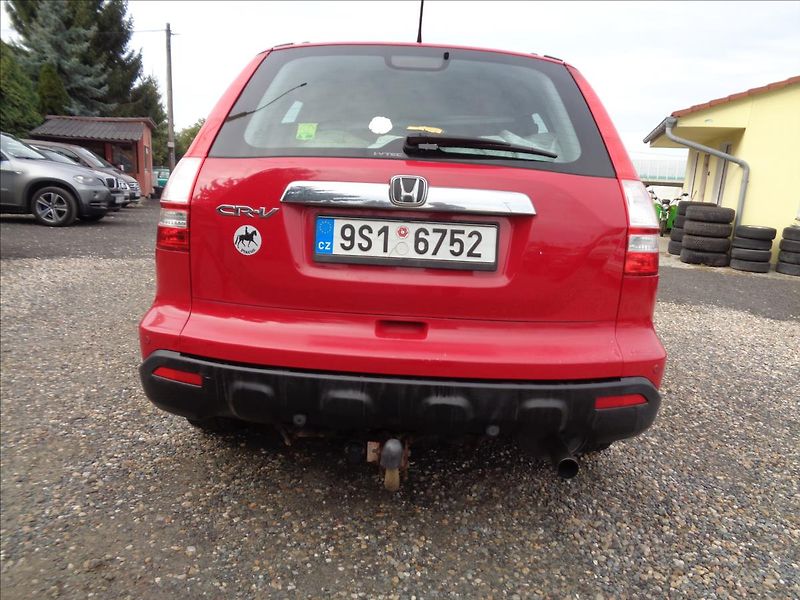 Honda CR-V 2,0 - fotka 6 z 17