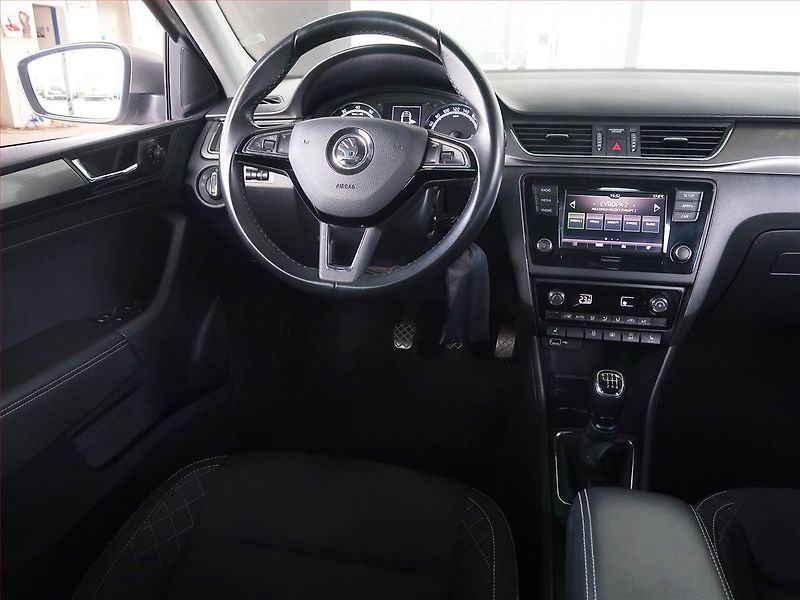 Škoda Rapid (2019) Style 1.0 TSI, Bi-Xenony - fotka 7 z 16