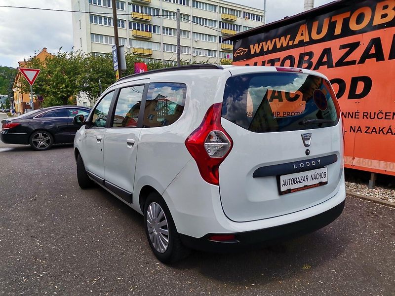 Dacia Lodgy (2016) 1.6i 75kw Tempomat Klima - fotka 3 z 26