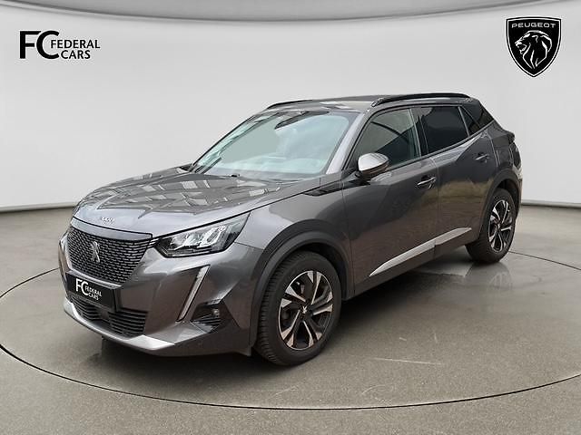 Peugeot 2008 (2020) 1.2 pure tech EAT8 130k ALLURE - fotka 1 z 15