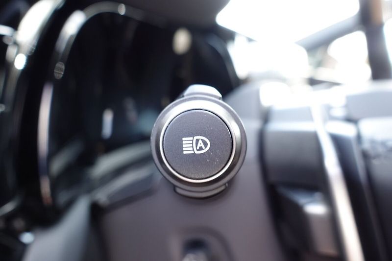 Lexus RX 450h plus RX450h+ Plug-in Luxury - fotka 22 z 36
