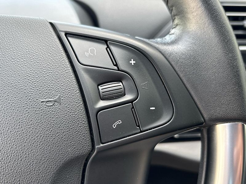 Citroën Grand C4 SpaceTourer (2019) 1.2 PureTech 130 MAN6 - fotka 32 z 40