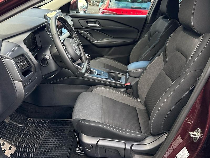 Nissan Qashqai MHEV N-Connecta - fotka 7 z 27