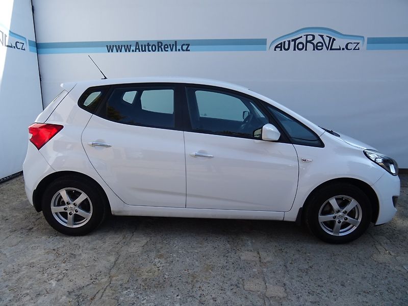 Hyundai ix20 (2011) 1.4i,66kW,1majČR,klima - fotka 5 z 23