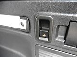 Volkswagen Touran 2,0 TDi Highline Navi - náhled 17