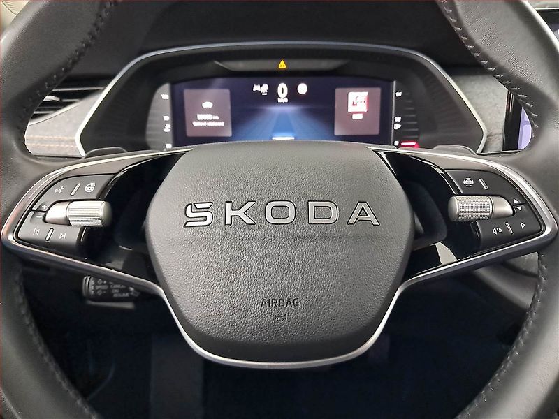 Škoda Octavia (2025) Top Selection 1.5 eTSI mHEV - fotka 17 z 21
